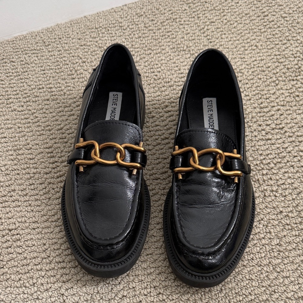Steve Madden Black Leather Loafers with Gold Chain Detail